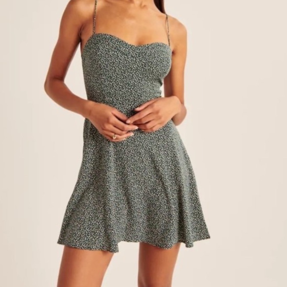 Abercrombie sweetheart mini dress S